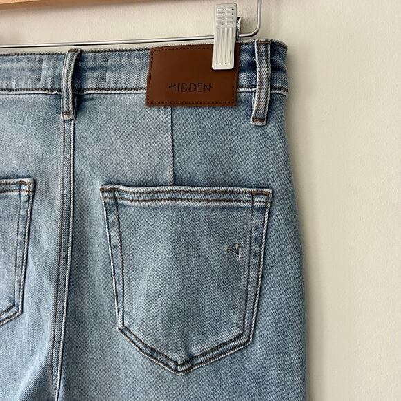 Hidden Los Angeles Happi Crop Light Wash Crop Flare Denim Jeans, Size 26 - Picture 4 of 12